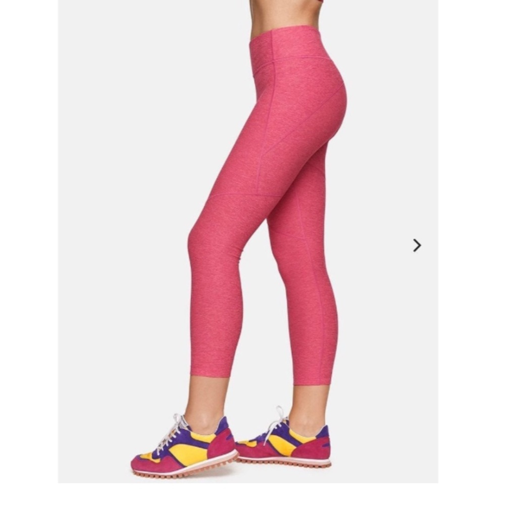 Outdoor Voices Flamingo 3/4 Warmup Leggings